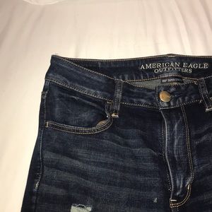 Hi-rise American Eagle Jeans 🤩